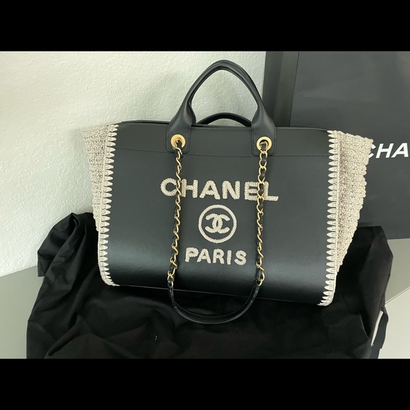 Chanel Deauville Tote Medium Caviar Black / Ghw, Luxury, Bags